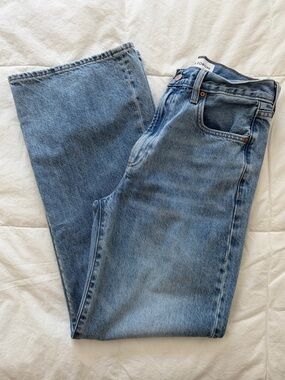 DENIM FORUM - size 26 The Farrah Hi-Rise Wide Leg.